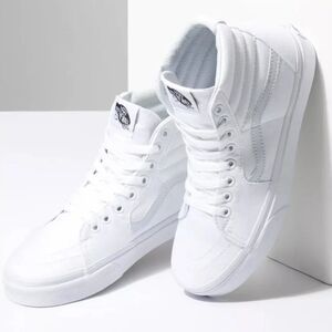 NWOB VANS Canvas Sk8-Hi True White Shoes Womens Size 9